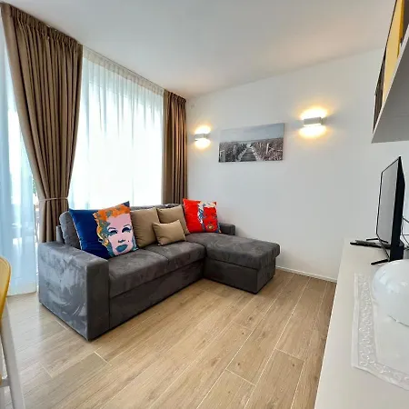 Blu Homes Efstyle Lägenhet Lido di Jesolo