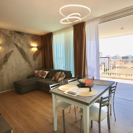 Blu Homes Efstyle *